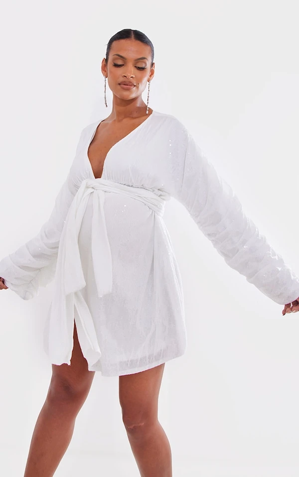 Maternité Robe De Grossesse Portefeuille Blanche à Sequins 5 Maternité Robe De Grossesse Portefeuille Blanche à Sequins – Image 3