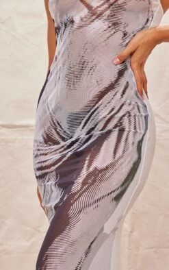 Robe-bustier De Plage En Mesh Bleu Imprimé Corps 10 Robe-bustier De Plage En Mesh Bleu Imprimé Corps -Logic || Diamond || Zero Soldes Boutique 3a342acf3c7994c2f3595179bbfc0897b02ac75c cne6998 4