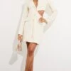 Tall Robe Blazer Blanc Cassé Découpée -Logic || Diamond || Zero Soldes Boutique 657e854d3d9a398d61362b03d32b3e88dfd0d58f cnb9795 1