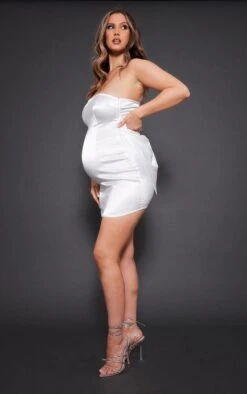 Maternité Robe De Grossesse Moulante Satinée Blanche à Dos Noué