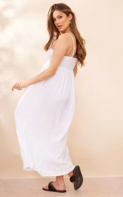 Maternité Robe De Grossesse Longue Blanche En étamine à Bretelles Et Détail Bonnets -Logic || Diamond || Zero Soldes Boutique 7b1304d34d08bd20cb70fd207f2e647ba397dcf2 cne2281 2