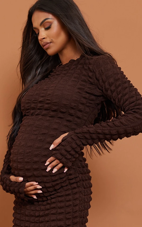 Maternité Robe Longue De Grossesse En Maille Bulle Chocolat Texturée 6 Maternité Robe Longue De Grossesse En Maille Bulle Chocolat Texturée – Image 4