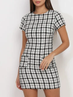 Robe En Tweed à Manches Courtes