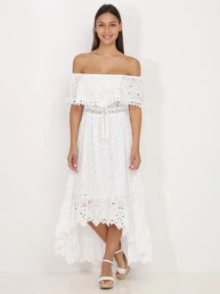 Robe Bardot Asymétrique Blanche à Broderie Anglaise Blanc -Logic || Diamond || Zero Soldes Boutique T28 8851 WHT 3