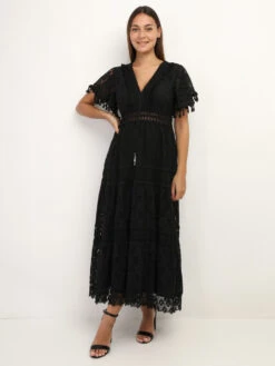 Robe Longue En Dentelle à Pompons