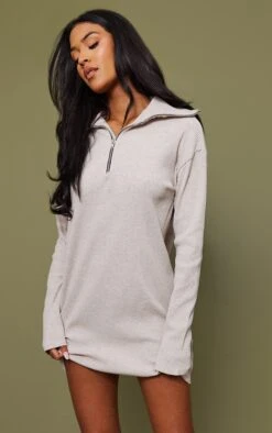 Tall Robe Pull Oversize Beige Côtelée à Col Montant Et Demi Zip -Logic || Diamond || Zero Soldes Boutique a26b82ae2643ab4ffb64e071eb7eee0e3f2b0ee9 cnc4013 3