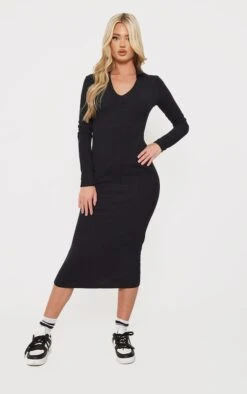 Tall Robe Mi-longue Style Polo Noire à Décolleté Plongeant -Logic || Diamond || Zero Soldes Boutique bb261fe01e82ae5139c77bed477acddbd4f2d949 cnb4388 3