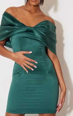 Tall Mini Robe Vert émeraude à Noeud -Logic || Diamond || Zero Soldes Boutique cc74ea45412fe741afd056d4d8c1e6e936c27b1f cnb2467 4