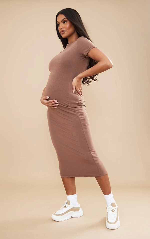 Maternité Robe De Grossesse Mi-longue En Jersey Chocolat à Manches Courtes 3 Maternité Robe De Grossesse Mi-longue En Jersey Chocolat à Manches Courtes