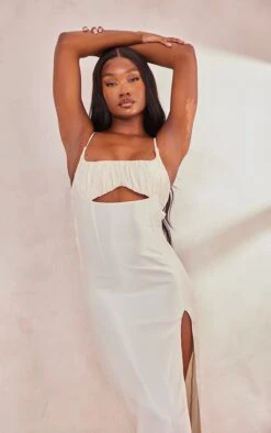 Tall Robe Longue Satinée Crème à Devant Froncé -Logic || Diamond || Zero Soldes Boutique f04cef7ef540a4d1995344382a13ef136f427f88 cne2116 4